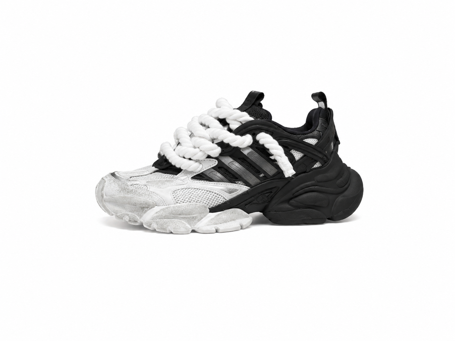 ADIDAS XLG RUNNER DELUXE BLACK WHITE ROPE WHITE