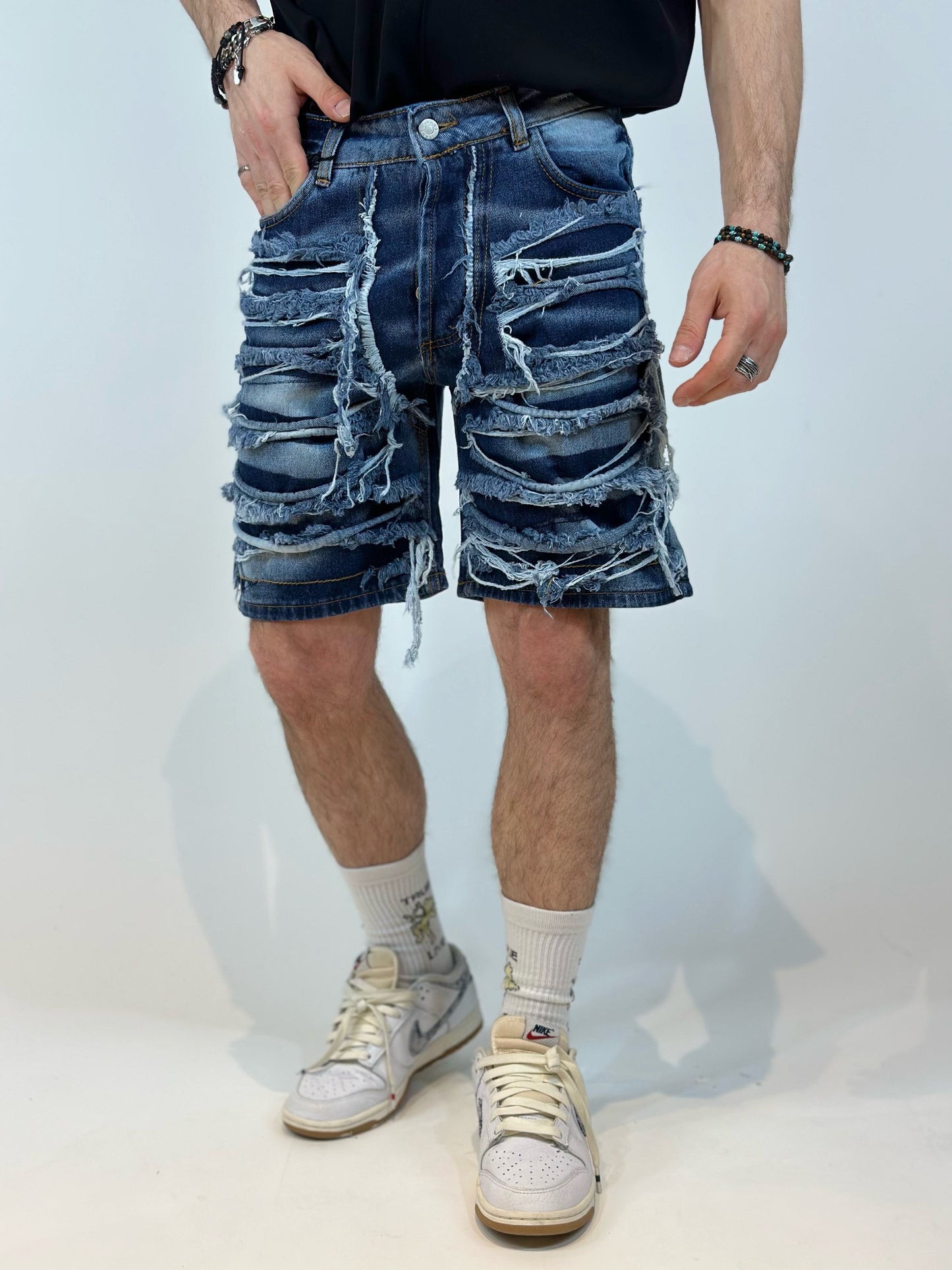 Bermuda denim destroied