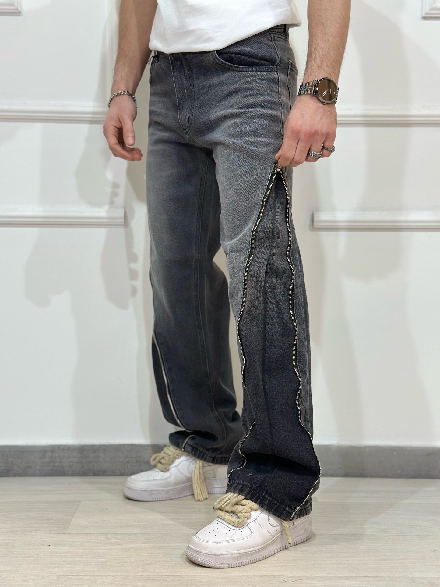 JEANS GREY CON ZIP