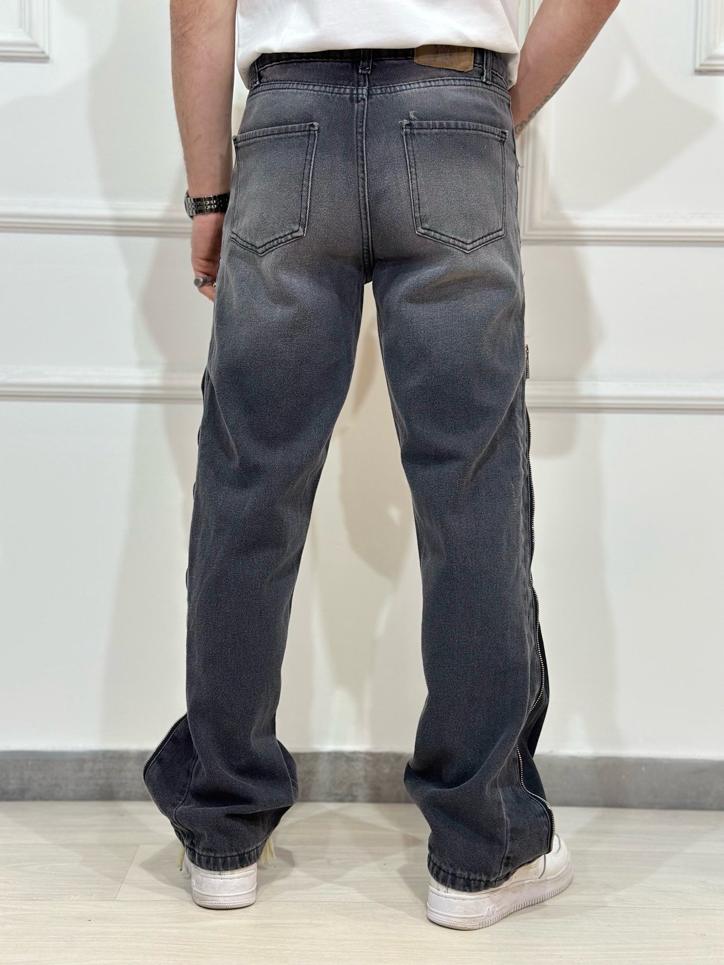 JEANS GREY CON ZIP