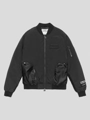 GIUBBOTTO COMME des FUCKDOWN  BOMBER CON ZIP ARROTONDATA SU TASCHE ANTERIORI, PATCH E RICAMI • NERO