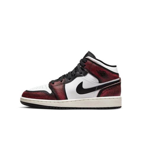 Jordan 1 Mid awey chicago